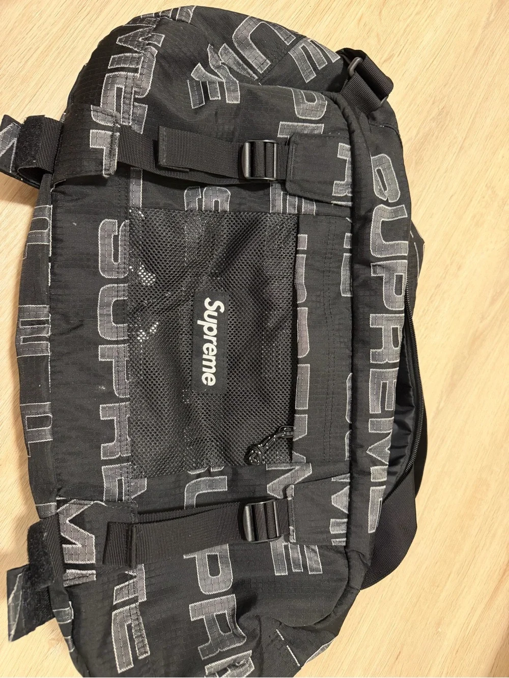Used: Supreme Duffle Bag Black FW21